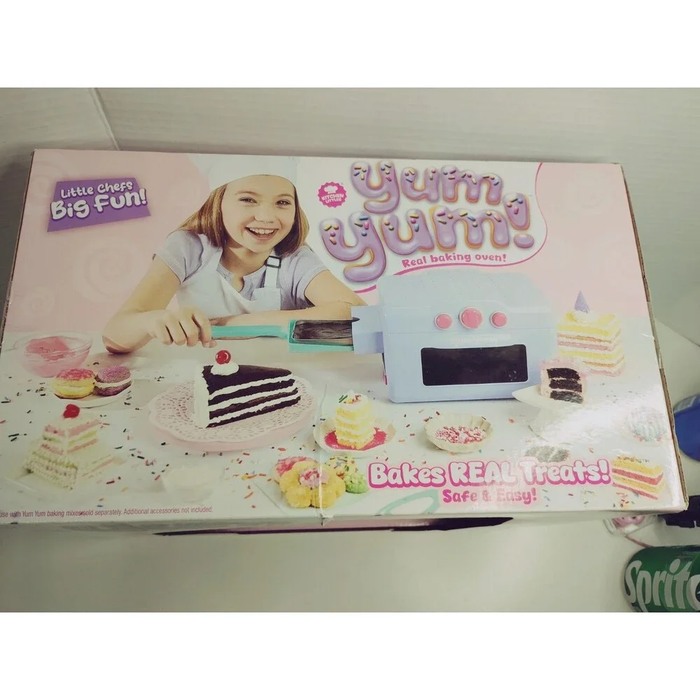 Kitchen Littles Yum Yum Electric Baking Oven Toy, Pink Full-Size Oven